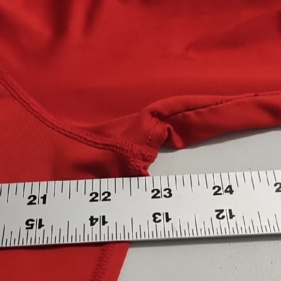 USD Univeristy of South Dakota Stretchy Performance Fabric Shirt Thumbholes - Picture 12 of 14
